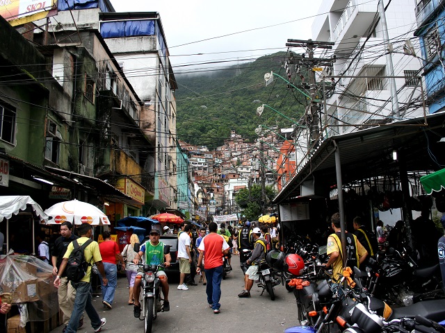 Urban gardens in favelas