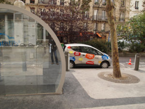 Does France's Autoliv electric vehicle sharing system offer us a glimpse of the future? Photo by Francisco Gonzalez.
