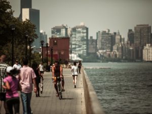 New York City, like many cities around the globe, is reshaping the design of its waterfront to be increasingly resilient to rising sea levels and an unpredictable climate. Photo by Stefan Georgi/Flickr.