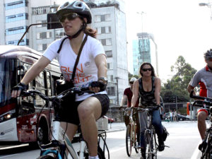 São Paulo has improved sustainable mobility through new bike and bus lanes, a revised master plan, and an innovative approach to support developers creating mobility solutions. Photo by Stanley Calderelli/Flickr.