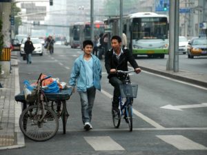 By supporting active transport, planners can limit road crashes and help people to incorporate healthy physical activity into their commute. Photo by Shreyans Bhansali/Flickr.