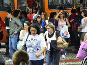 In response to complaints regarding price, quality of service, and transparency, the Brazilian National Association of Transport Operators (NTU) helped uncover the keys to improved bus service in Brazilian cities. Photo by Mariana Gil/EMBARQ Brazil.