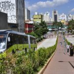 The redesigned BRTdata.org platform shows the global rise in bus rapid transit and bus priority corridors, and allows users to compare bus systems across a wide range of metrics. Photo by Mariana Gil/EMBARQ Brasil.