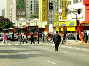 Five new publications from EMBARQ Brasil will help foster people-oriented cities with high quality public transport systems. Photo by Dylan Passmore/Flickr.