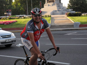 How can cities ensure that cyclists and motorists safely share streets? A new technology-enabled bike helmet may be part of the solution. Photo by Ciclista/Flickr.