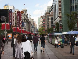 Overcoming institutional obstacles to achieving low-carbon transport in China