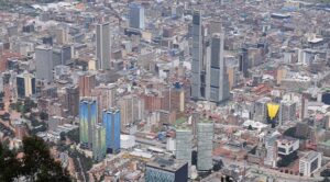 Integrating Air Quality and Electric Mobility to Improve Urban Life in Latin America